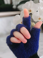 Girls Soft Plush Half-Finger Gloves – Warm Fuzzy Fingerless Winter Gloves