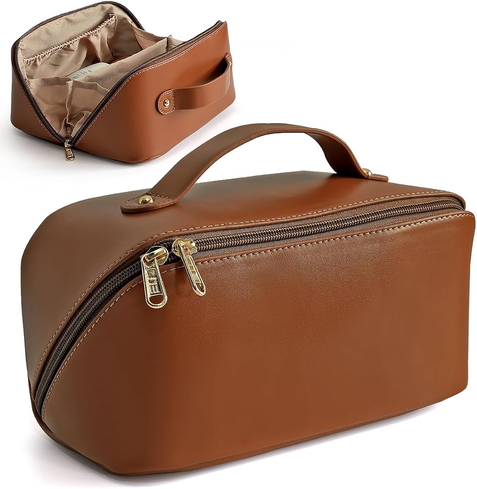 Large Capacity Travel Cosmetic Bag – Leather Makeup & Toiletry Organizer