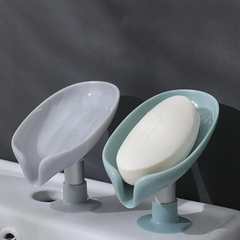 Leaf-Shape Self-Draining Soap Holder – 45° Slanted Suction Soap Dish